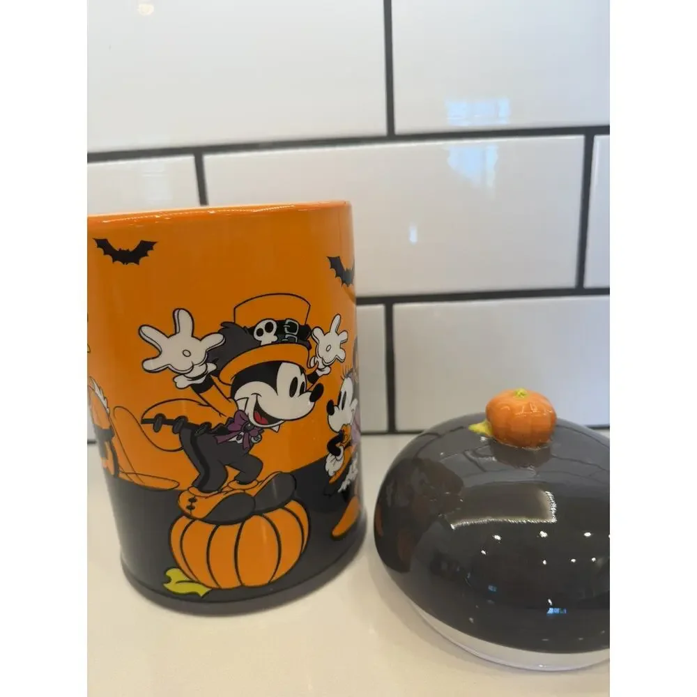 Disney Mickey and Friends Halloween Trick or Treats Ceramic Canister Treat Jar🎃